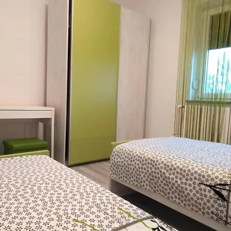 بيت للعطل Casa Vacanze Petrovija